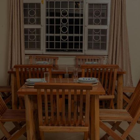 Miika Guest House Entebbe Exterior photo